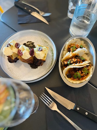 Photo 2 of Le Comptoir Général