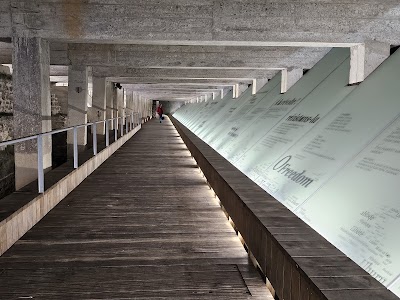 Photo 2 de Mémorial de l'abolition de l'esclavage