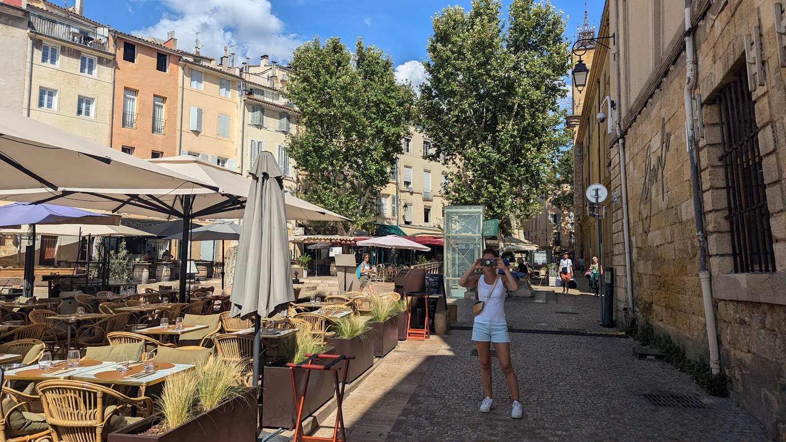 Photo 2 de Place des Cardeurs