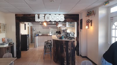 Le 0588