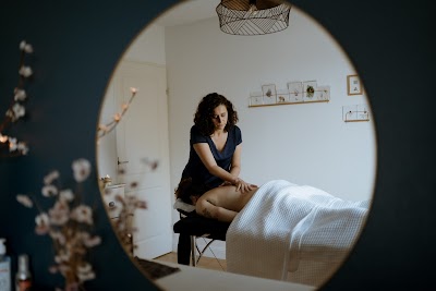 Photo 2 de L'Sublime - Maquillage- Soins visages- Massages