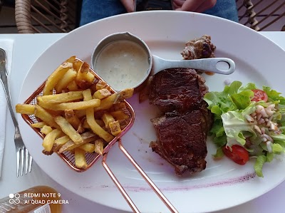 Photo 4 de Le Petit Bain - Restaurant & plage Hyères