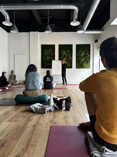 YOGART Rouen - Cours de yoga et pilates à Rouen