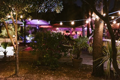 CAP GOLF Bars, restaurants & loisirs