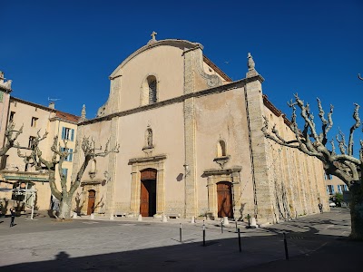 Photo 2 de Église Saint Jean-Baptiste
