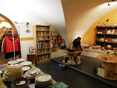 Photo 3 of Recyclerie Nîmes