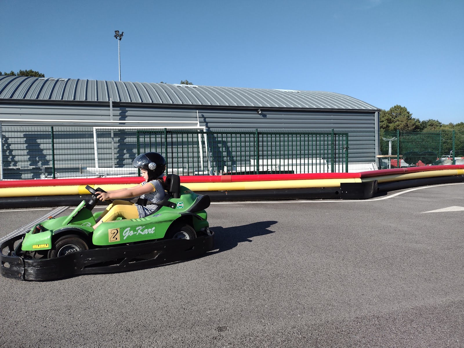 Photo 2 de Kart 56 - Karting de Ploemel