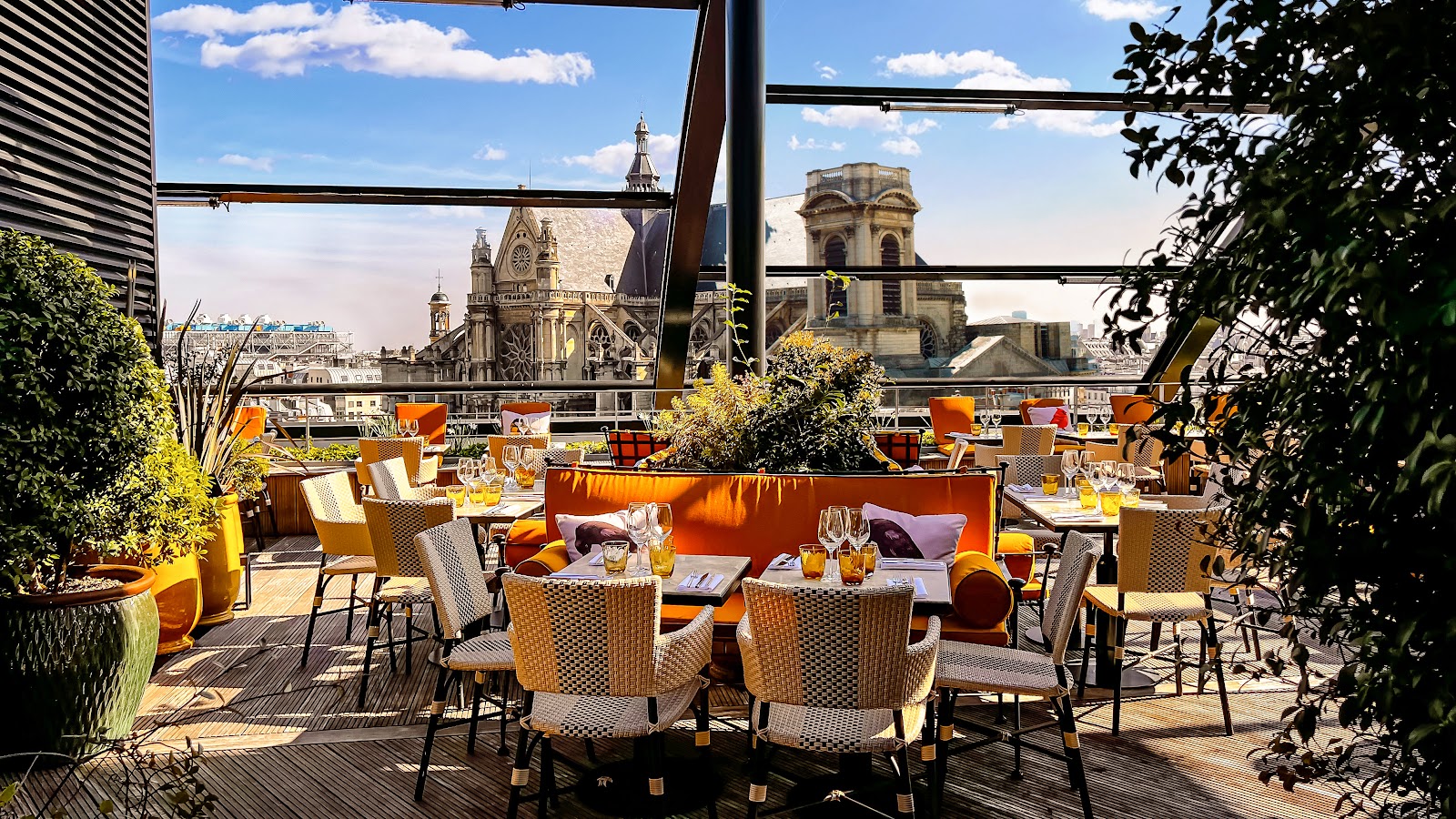 Photo 1 de ROOF Paris