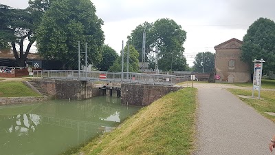 Photo 5 of Port Canal