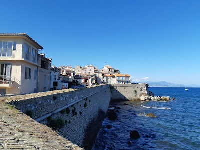Photo 2 de Vieil Antibes