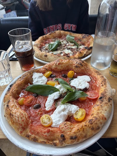 Photo 4 de Sonata Pizzeria