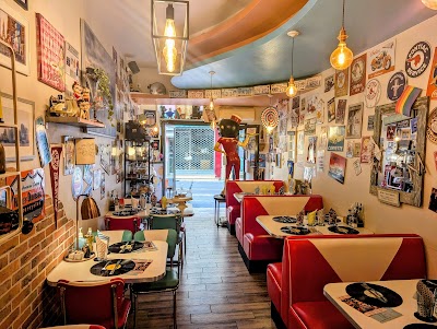 Photo 3 de Betty's Resto by House Cookies