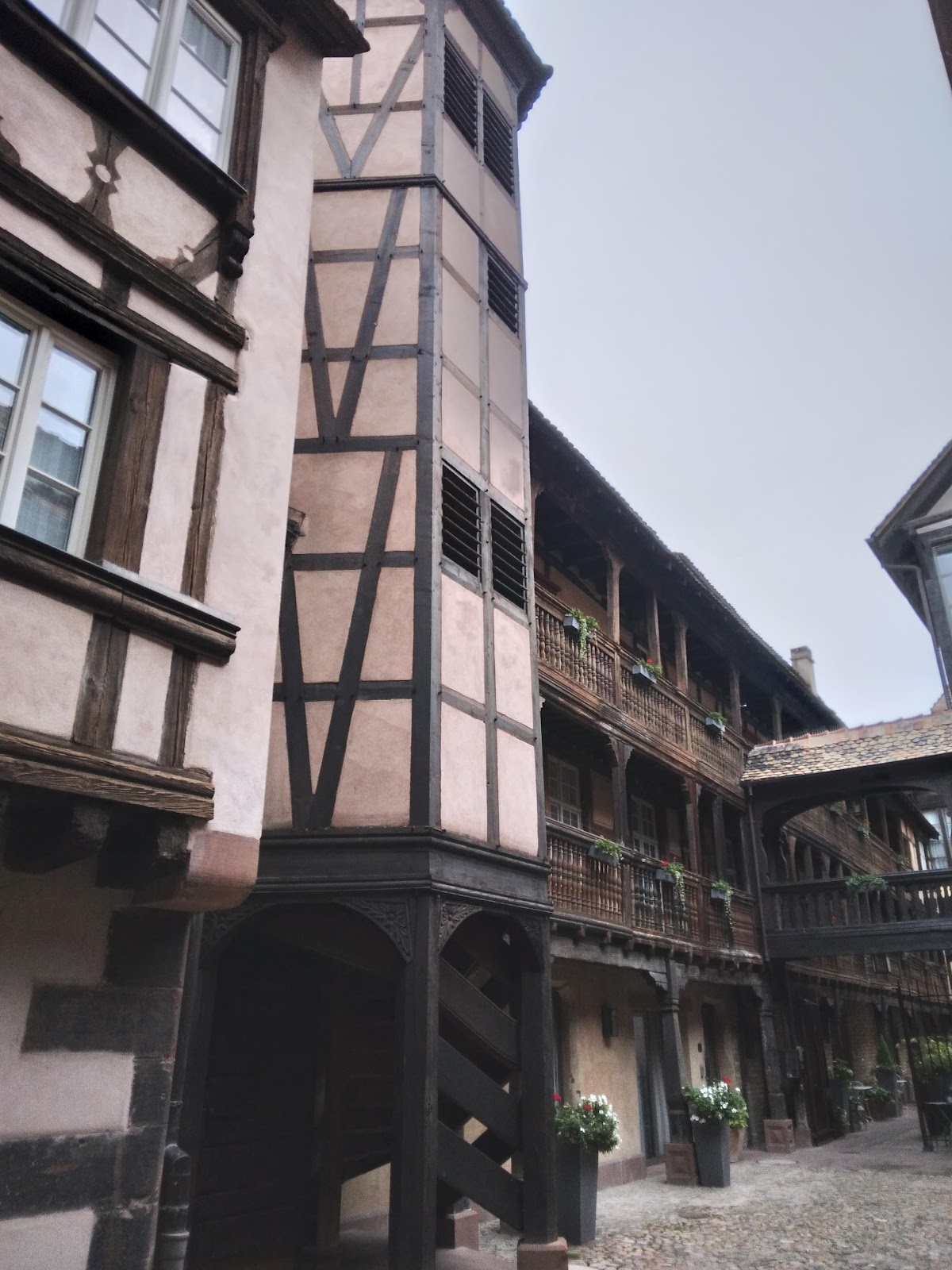 Photo 5 of Cour du Corbeau