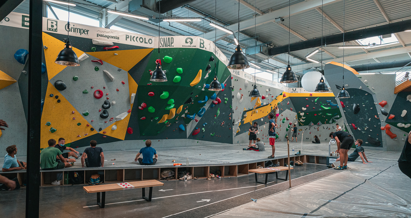 Boulder Line | Salle d'escalade - Bar et Restaurant - Montpellier