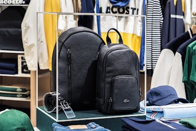 Photo 3 of Lacoste