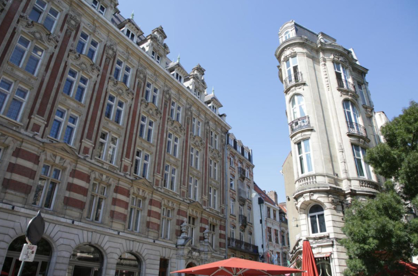 Photo 1 de Le Flat Iron de Lille - rue de la Clef/ boulevard Carnot, Lillle