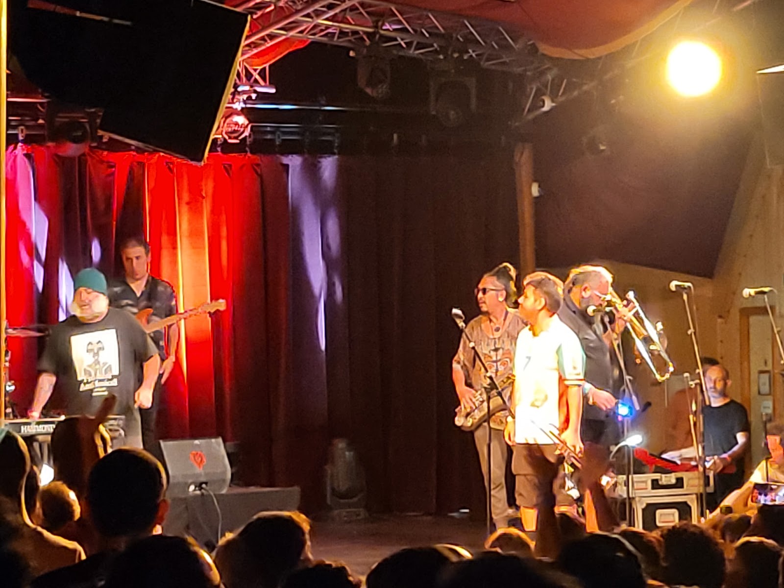 Photo 3 de Cabaret Sauvage