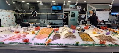 Photo 4 of CENTRE COMMERCIAL LES HALLES DU BEFFROI