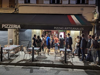 Photo 2 of La Grand' Pizzeria