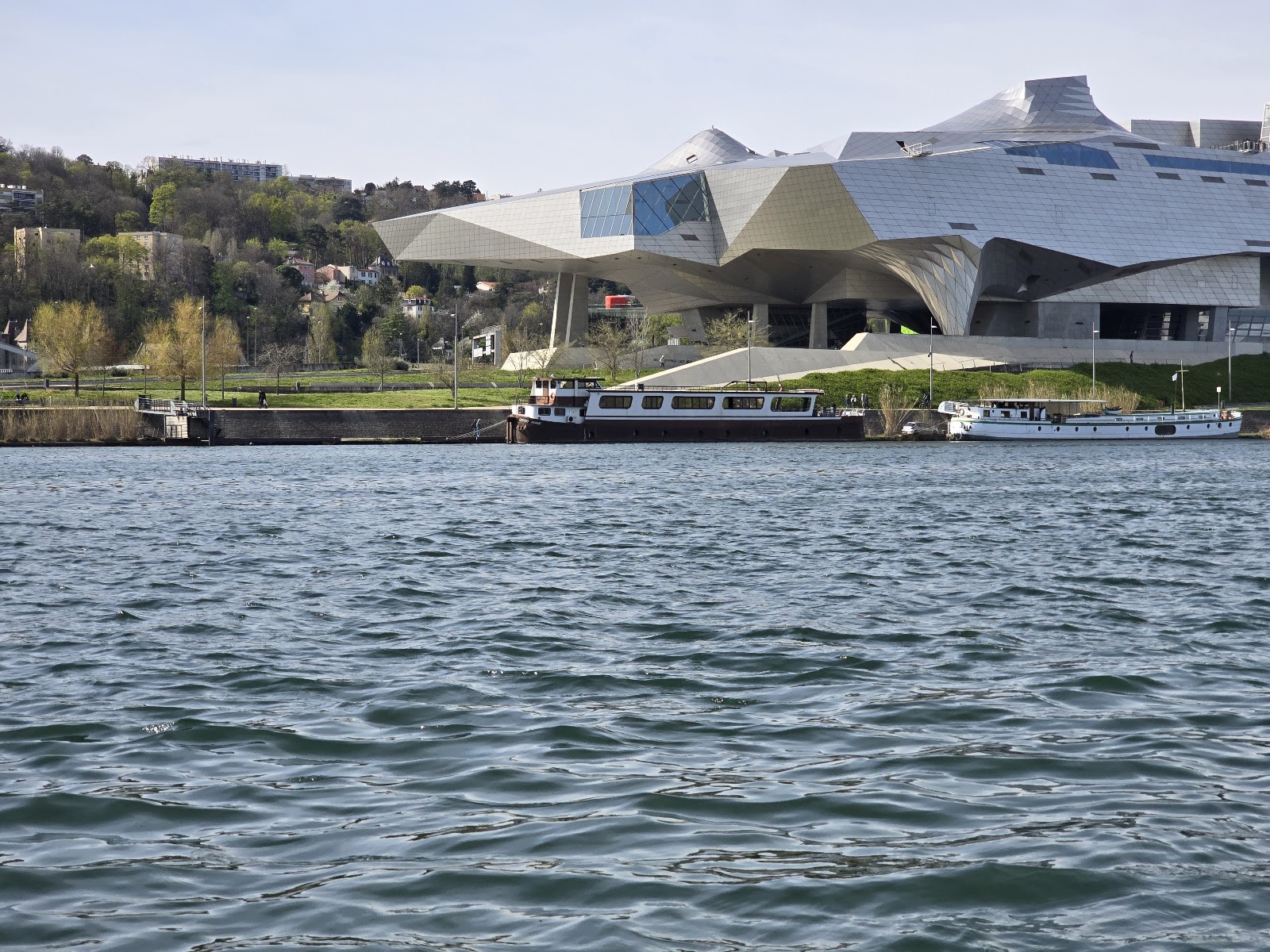Photo 3 de Confluent du Rhône et de la Saône 🚣
