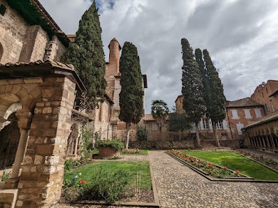 Cloître Saint Salvy