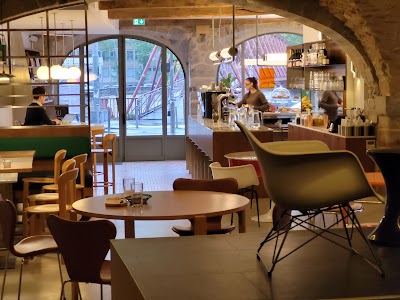 Photo 1 de Caillou Café Comptoir