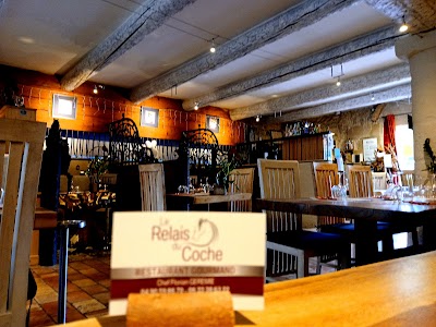 Le Relais du Coche - Restaurant Eyguières