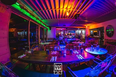 Photo 1 de Le Petit Bain - Restaurant & plage Hyères
