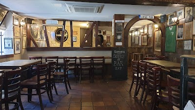 The Pale Irish Pub