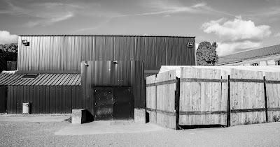 Photo 2 of Macadam