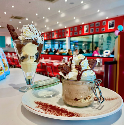 Photo 4 de Holly's Diner