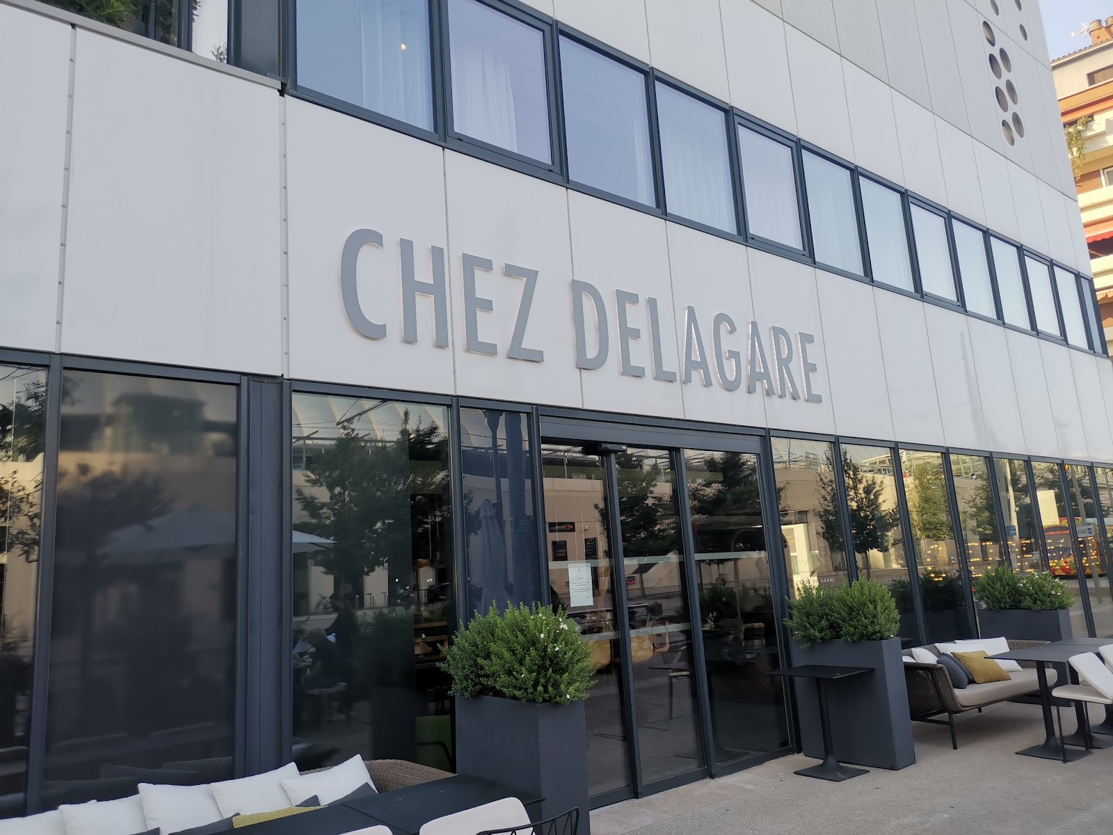 CHEZ DELAGARE