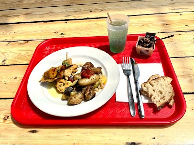 Photo 2 of La Cantine du Voyage