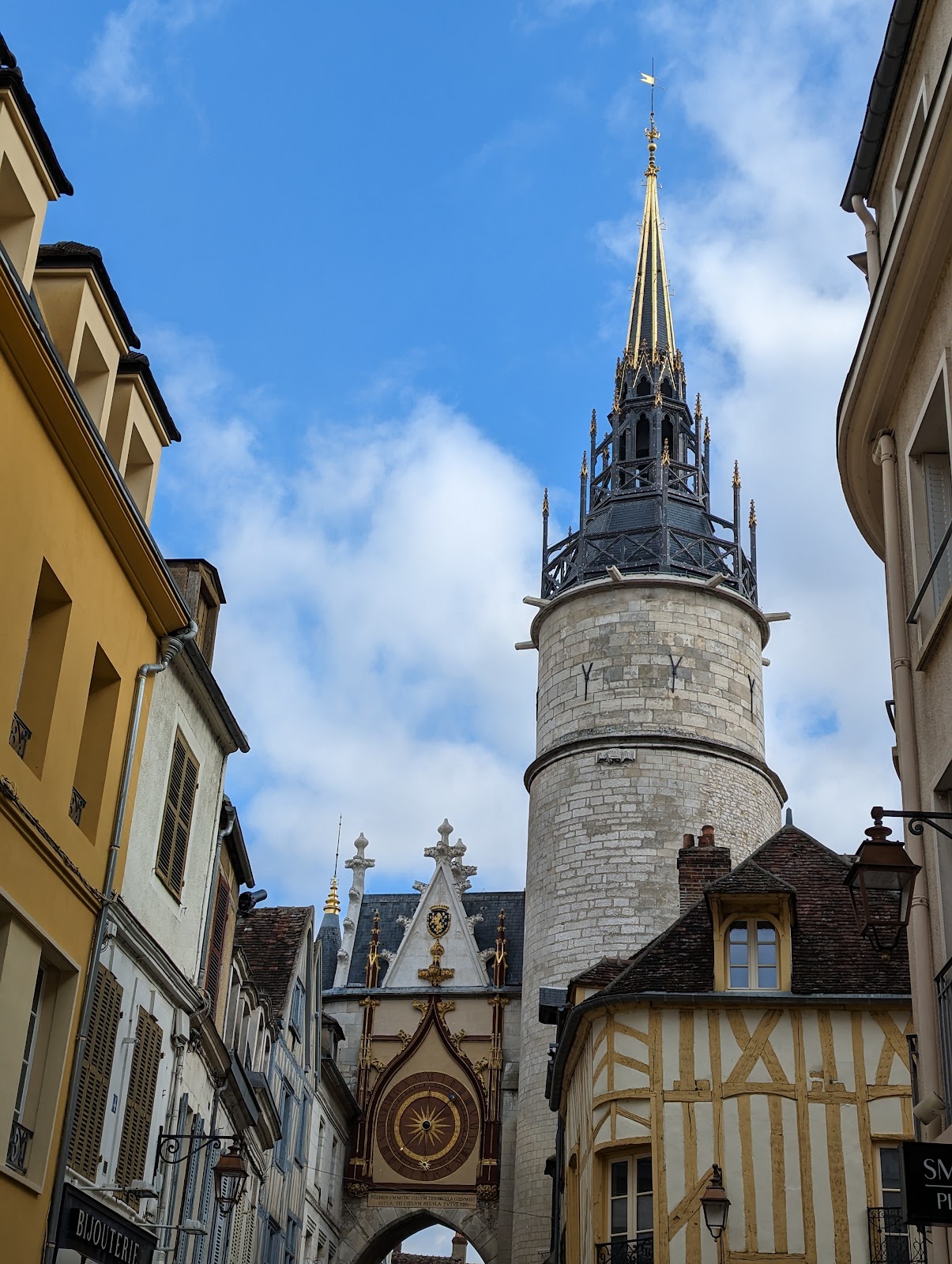 Photo 1 de Tour de l'Horloge d'Auxerre