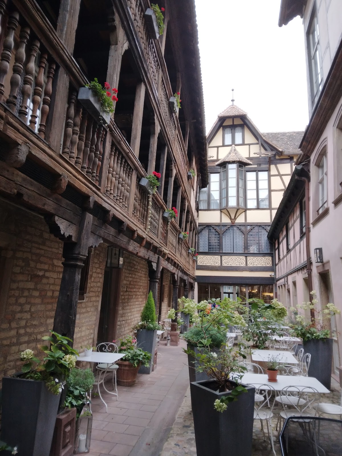 Cour du Corbeau