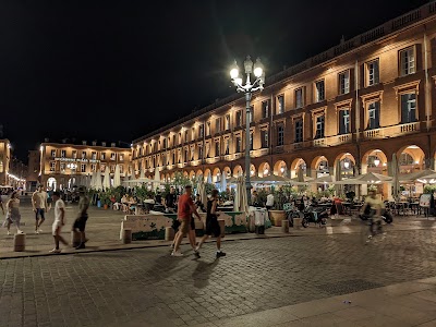 Photo 3 of Place du Capitole