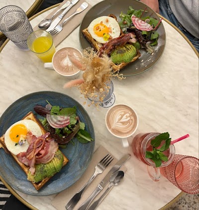 Photo 3 de Yours Café