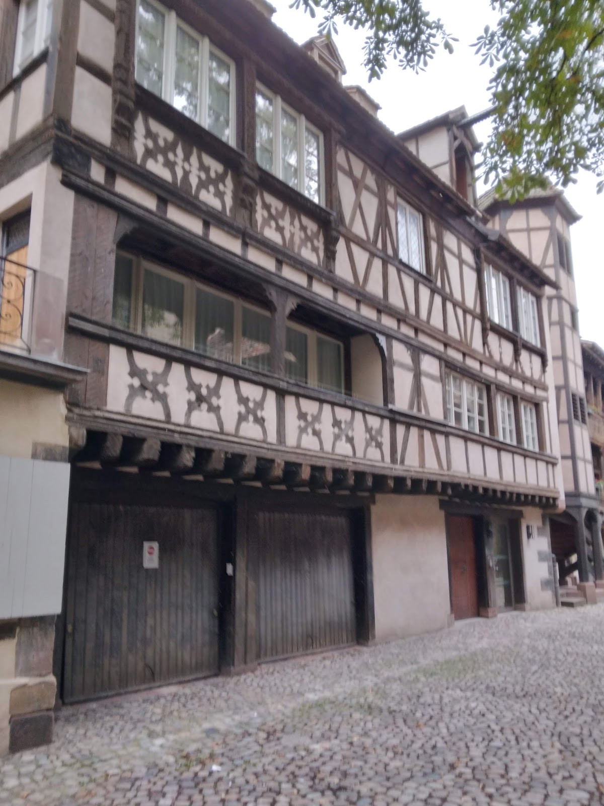 Photo 3 of Cour du Corbeau