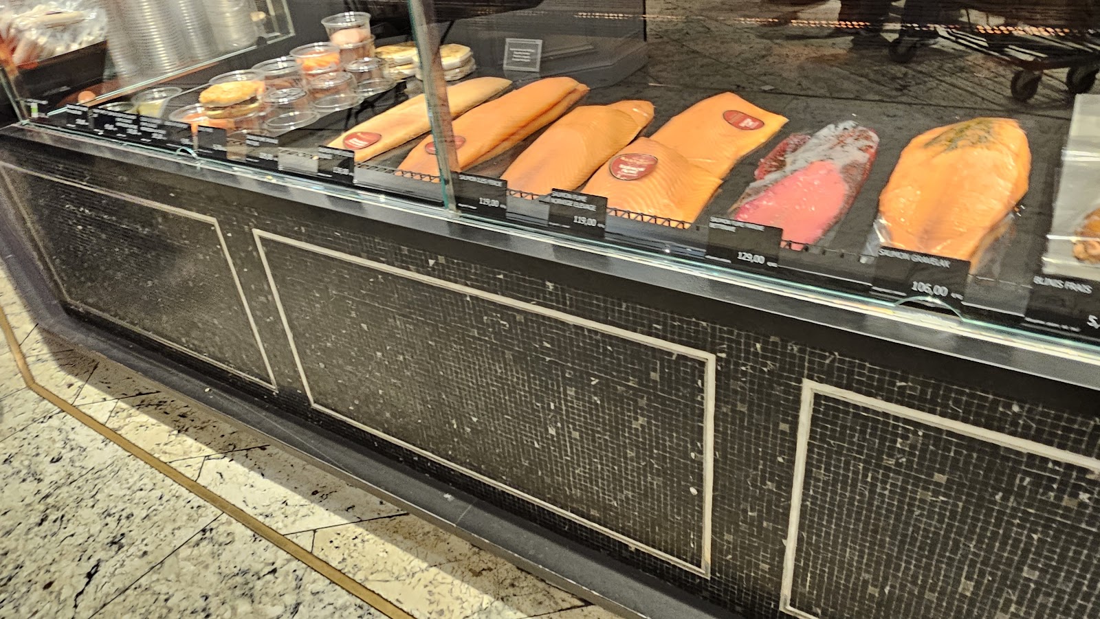 Photo 2 of Le Bon Marché