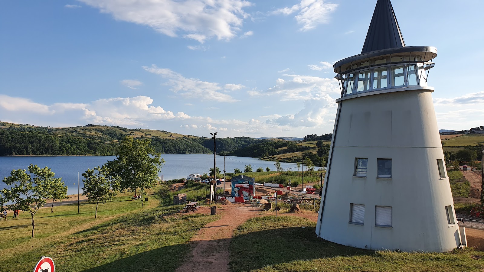 Photo 4 de Lac de Villerest