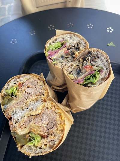 Photo 5 de Faiparla Lyon Hôtel-Dieu – Sandwicherie à la française | Street food paysanne