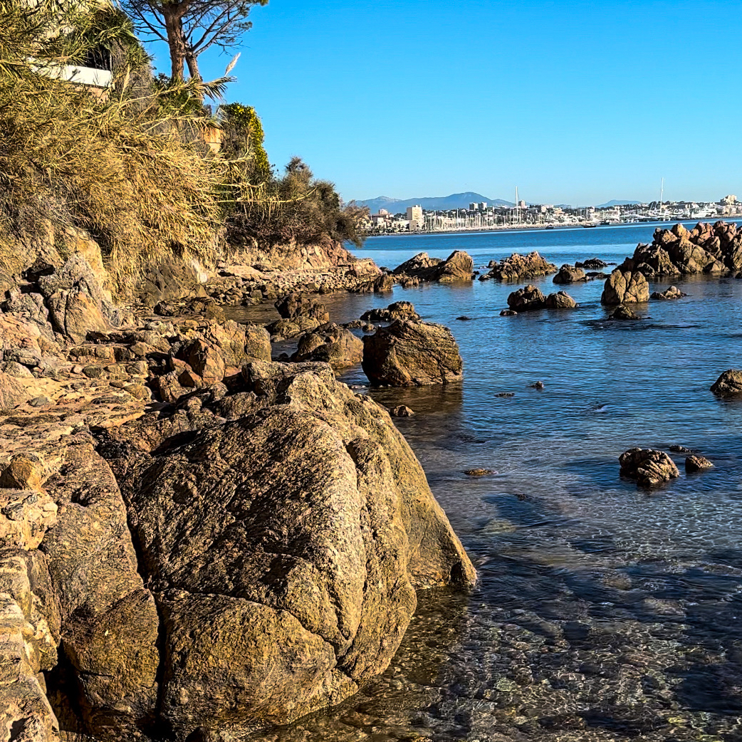 Plage Secrète Cannes