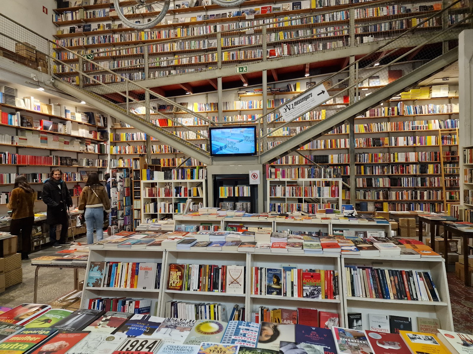 Photo 2 of Ler Devagar (Lisbonne)