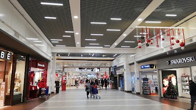 Photo 2 de Centre commercial Cap Saran