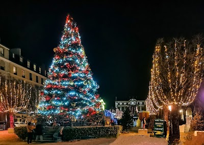 Photo 3 of Place Royale