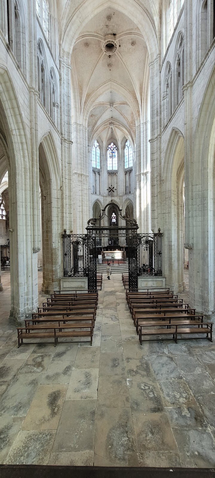 Photo 2 de Abbaye et musée Saint-Germain d'Auxerre