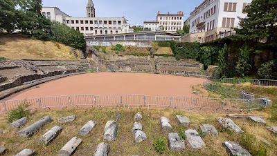 Photo 2 de Amphithéâtre des Trois Gaules