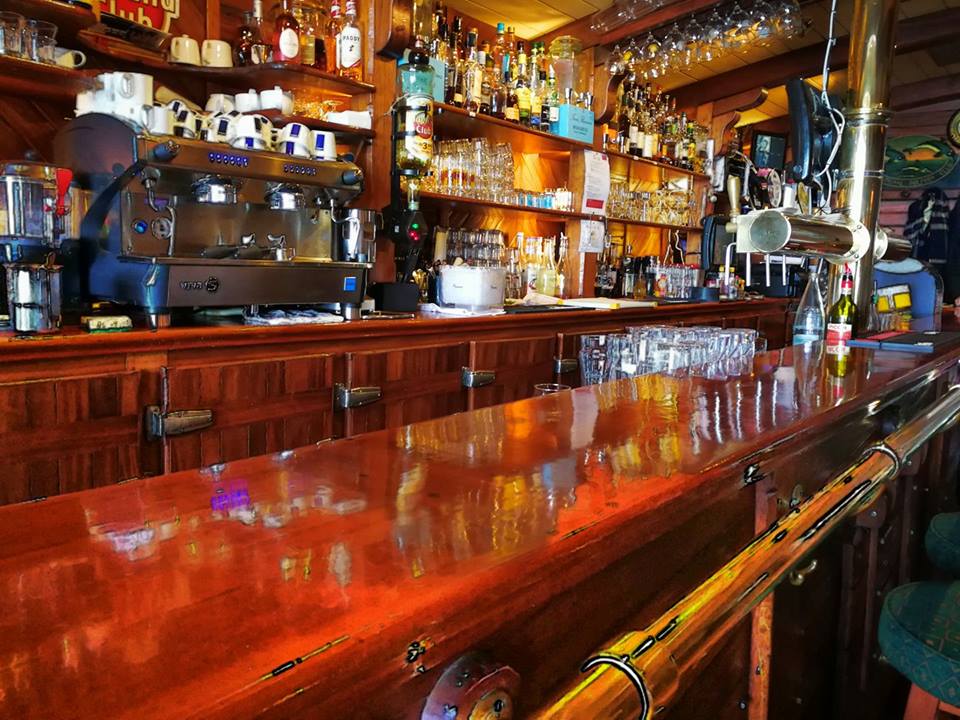 Photo 1 de Cunningham's Bar