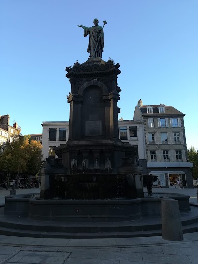 Photo 2 of Jaude