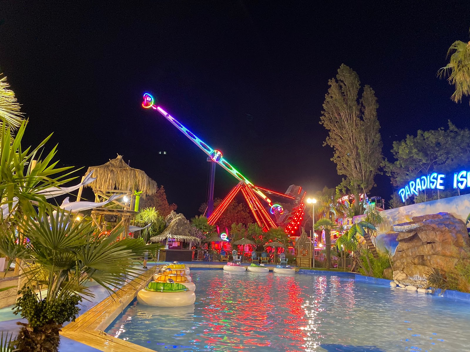 Photo 4 de Antibes Land Park